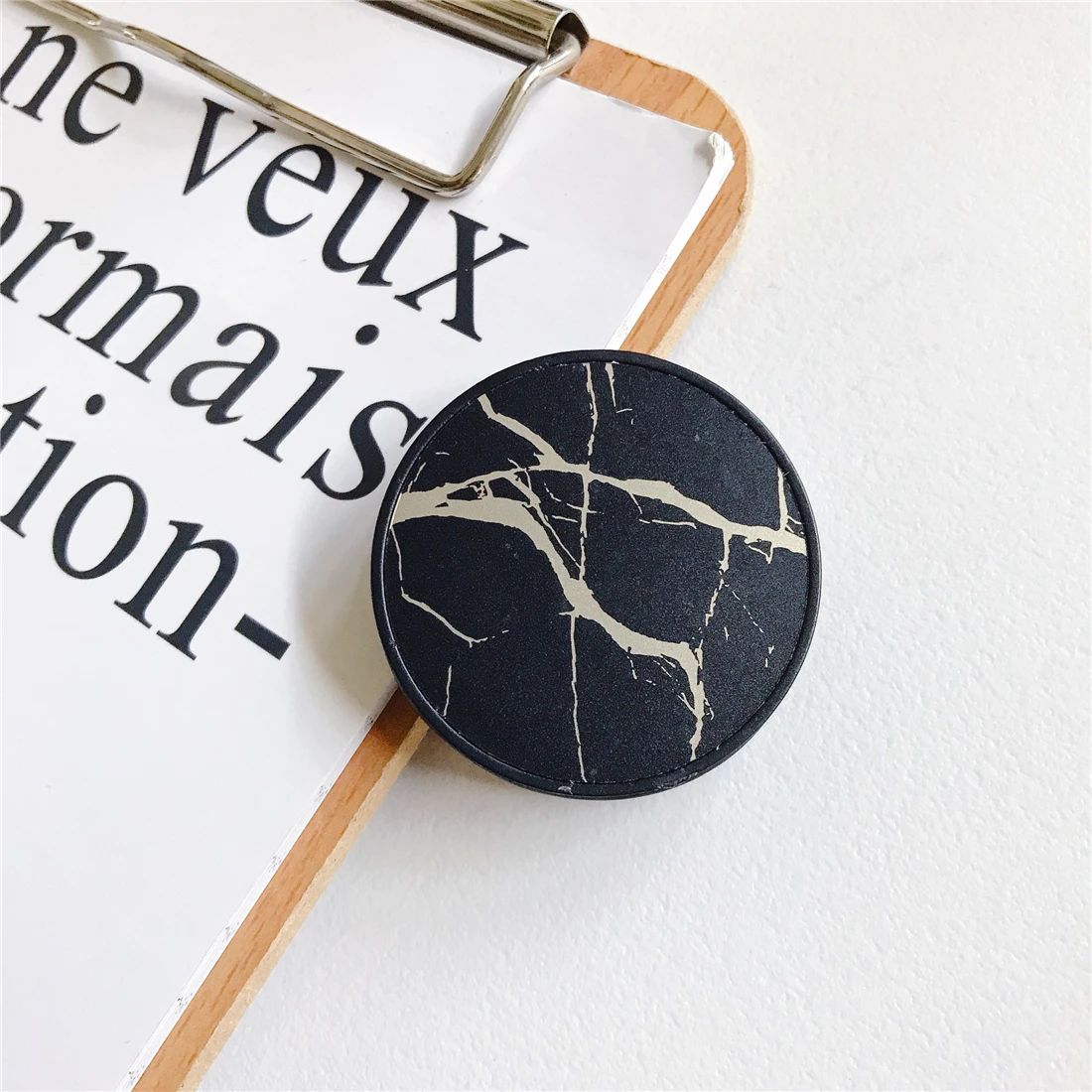 Glossy Popular Marble Expanding Phone Stand Grip Finger Rring Support Anti-Fall Round Foldable Mobile Phone Holder for iPhone 11 Glossy Popular Marble Expanding Phone Stand Grip Finger Rring Support Anti-Fall Round Foldable Mobile Phone Holder for iPhone 11