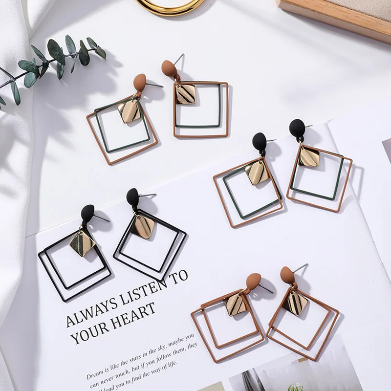 2018 Korean Girl Earring Exaggeration Frosted Square Double Layer Geometry Long Drop Earrings for Women Fashion Accessories
2018 Korean Girl Earring Exaggeration Frosted Square Double Layer Geometry Long Drop Earrings for Women Fashion Accessories