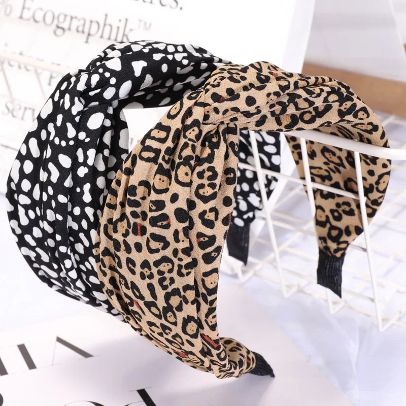 Fashion Leopard Hair Accessories Scrunchie Knot Elastic Women Hair Bands For Women Girls Accessories Mujer Headband Turban
Fashion Leopard Hair Accessories Scrunchie Knot Elastic Women Hair Bands For Women Girls Accessories Mujer Headband Turban
