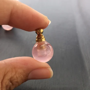 1PC Rose Crystal Quartz Natural Quartz Stone Perfume Bottle Pendant Charm Amulet Essential Oil Diffuser Pendant Reiki Healing
1PC Rose Crystal Quartz Natural Quartz Stone Perfume Bottle Pendant Charm Amulet Essential Oil Diffuser Pendant Reiki Healing