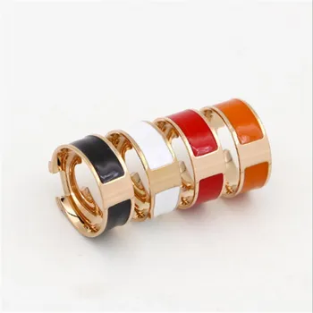 Factory price wholesale H ring for men and women couple ring decorated with black and white red orange oil dripping h ring
Factory price wholesale H ring for men and women couple ring decorated with black and white red orange oil dripping h ring