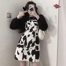 2021 Spring Women dress Two piece set Black smock and Cow suspender skirt Casual style streetwear female summer dresses 
2021 Spring Women dress Two piece set Black smock and Cow suspender skirt Casual style streetwear female summer dresses