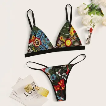 Women Sexy Lingerie Lace Embroidery G-string Thong Temptation Underwear Sleepwear Breathable Comfortable Intimates Bras Set
Women Sexy Lingerie Lace Embroidery G-string Thong Temptation Underwear Sleepwear Breathable Comfortable Intimates Bras Set