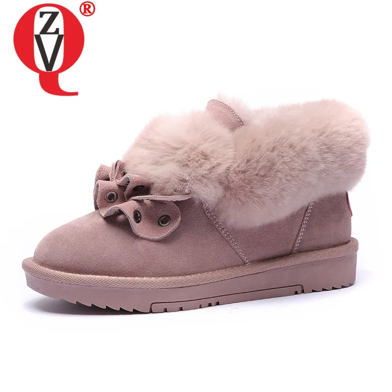 ZVQ rabbit fur leather snow boots fashion cute woman Ruffled rivet outdoor flat shoes winter warm ankle boots drop shipping
ZVQ rabbit fur leather snow boots fashion cute woman Ruffled rivet outdoor flat shoes winter warm ankle boots drop shipping
