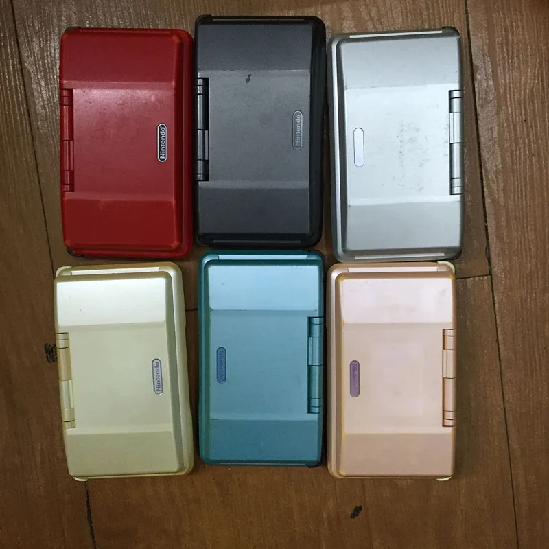 Оригинальная восстановленная игровая консоль для NDS DS геймпад с батареей и зарядным устройством
Оригинальная восстановленная игровая консоль для NDS DS геймпад с батареей и зарядным устройством