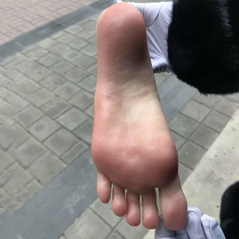 female silicone foot model