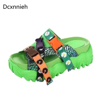 Green Women Slippers 2020 Summer New Fashion Shoes Woman ins Style House Slippers Shoes Woman luxury Shoes Casual Sandals
Green Women Slippers 2020 Summer New Fashion Shoes Woman ins Style House Slippers Shoes Woman luxury Shoes Casual Sandals