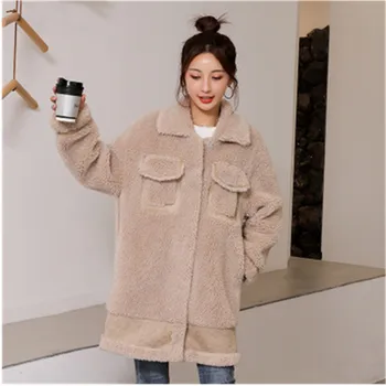 Faux fur coat Women 2019 Winter New Grain Velvet Coat Fur one Outwear Long Fur jacket Sheep shearing Coat Female шуба женская
Faux fur coat Women 2019 Winter New Grain Velvet Coat Fur one Outwear Long Fur jacket Sheep shearing Coat Female шуба женская
