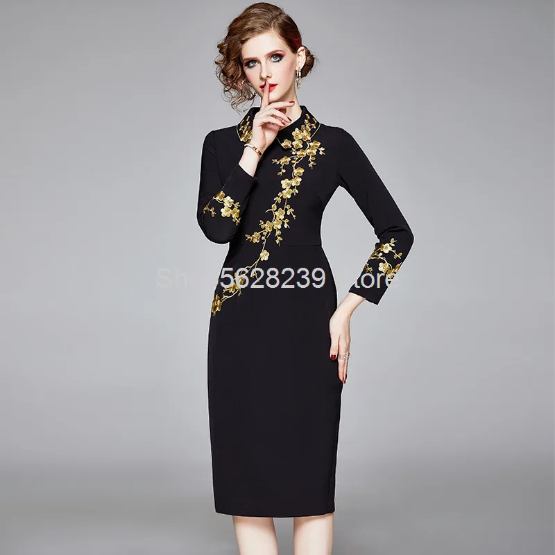 2020 Pack Lapel Heavy Industry Gold Thread Plum Blossom Embroidery Waist Temperament Dress
2020 Pack Lapel Heavy Industry Gold Thread Plum Blossom Embroidery Waist Temperament Dress