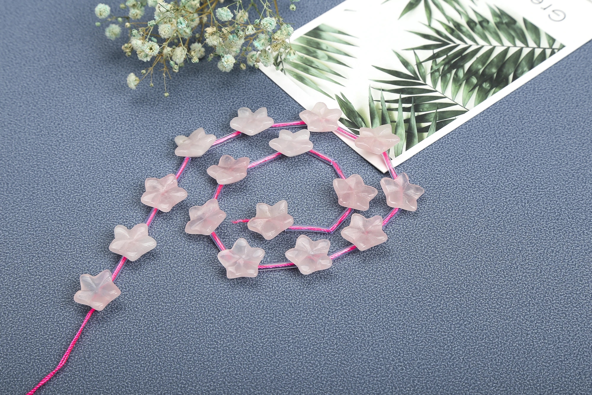 Fashion Beads Accessorise Carving Flower Shape 15mm For DIY Jewelry Making Pink Crystal Rose Quartz Free Shipping
Fashion Beads Accessorise Carving Flower Shape 15mm For DIY Jewelry Making Pink Crystal Rose Quartz Free Shipping