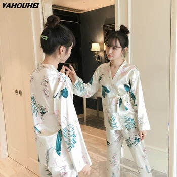 2019 Autumn Silk Floral Print Pajamas Sets For Women Long Sleeve Pyjama Girls V-neck Kimono Pijama Homewear Lounge Wear Clothing
2019 Autumn Silk Floral Print Pajamas Sets For Women Long Sleeve Pyjama Girls V-neck Kimono Pijama Homewear Lounge Wear Clothing