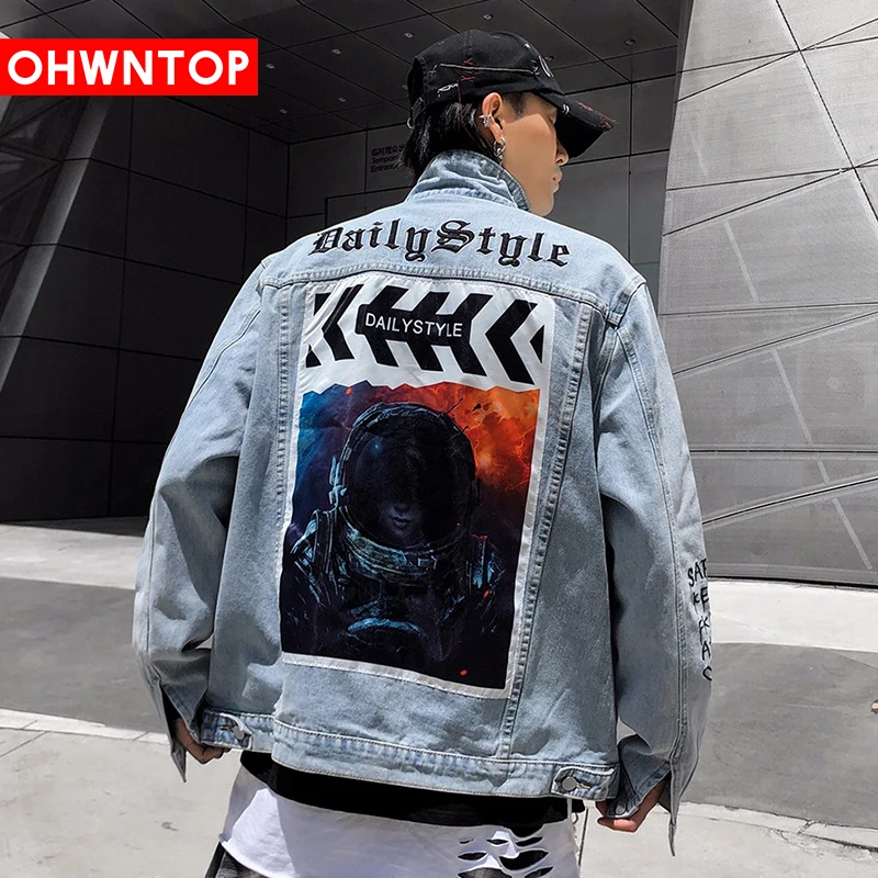 Mens Original Space Character print Denim Jacket 2020 Hip Hop Casual Patchwork Ripped Distressed Punk Rock Jeans Coats Outwear
Mens Original Space Character print Denim Jacket 2020 Hip Hop Casual Patchwork Ripped Distressed Punk Rock Jeans Coats Outwear