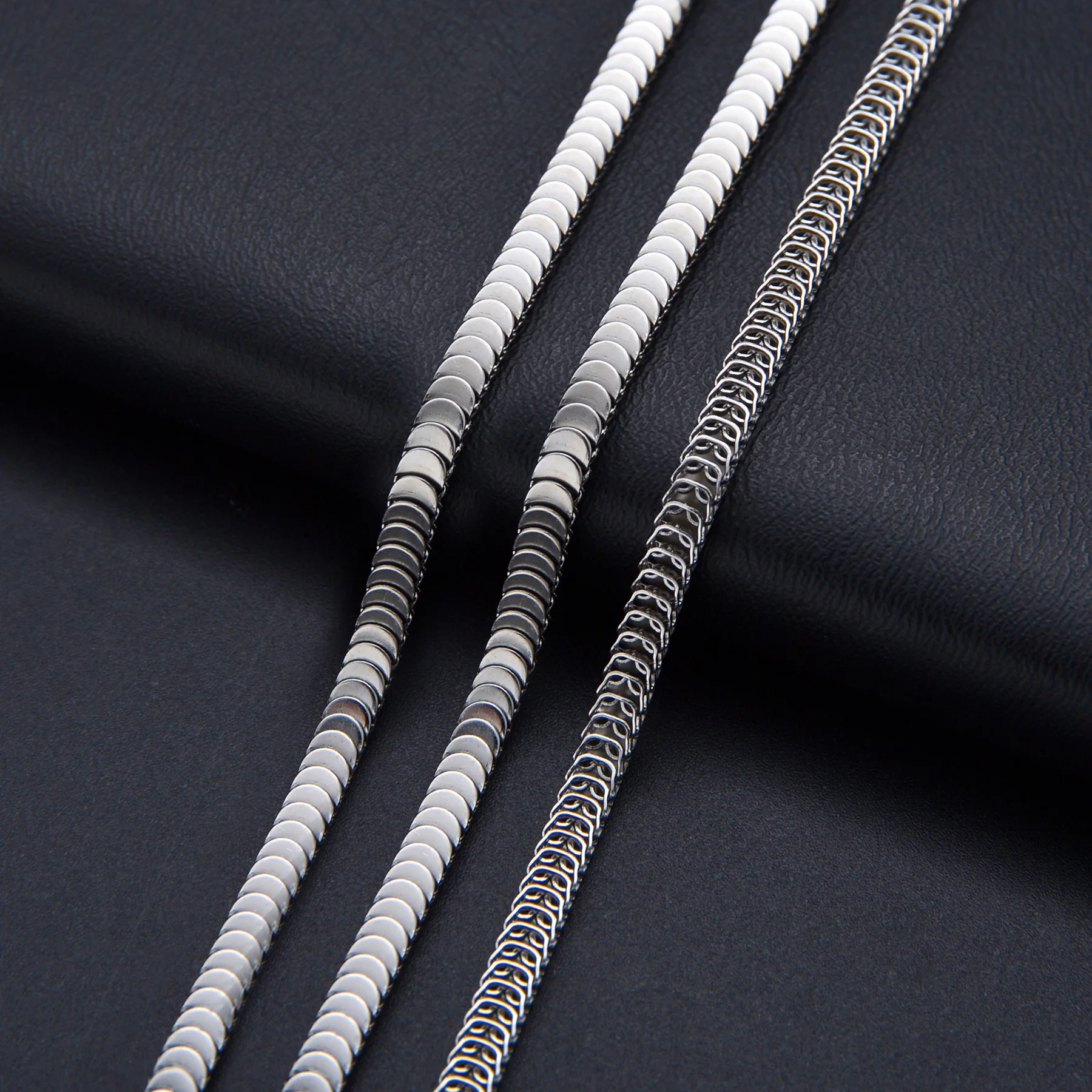 

Width 4mm Fish Scales Chain Necklace Stainless Steel Fashion Men And Women Jewelry Various Length Wholesale