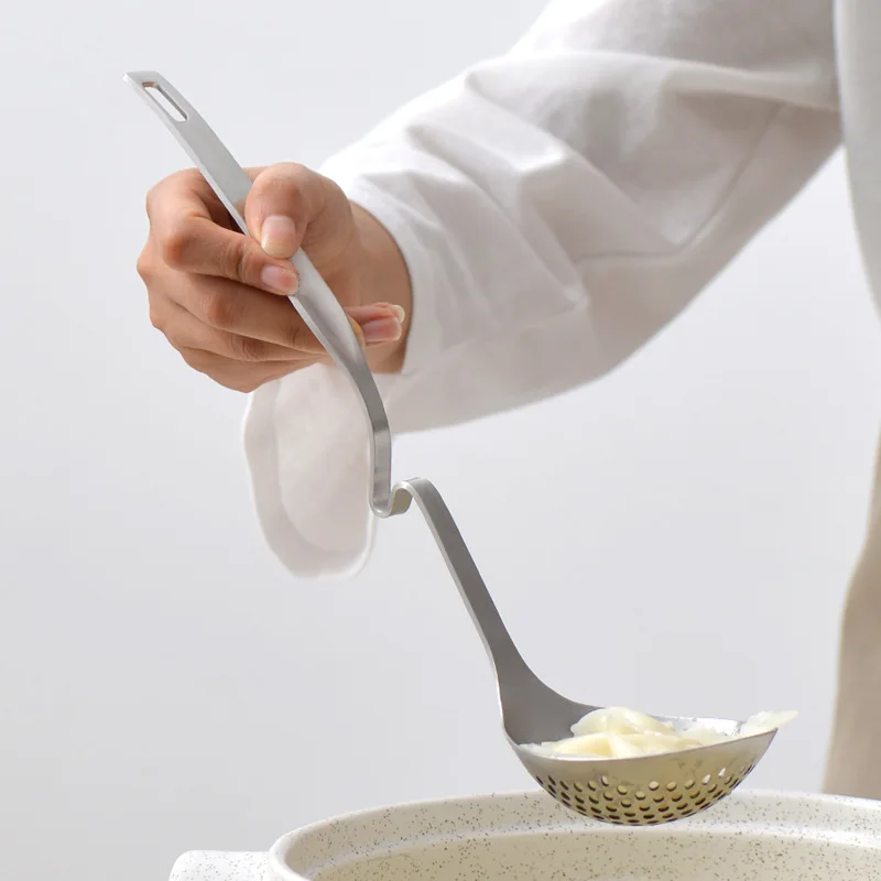 Household kitchen tools stainless steel hot pot spoon wall spoon hot pot spoon colander thickened spicy hot scoop porridge spoon
Household kitchen tools stainless steel hot pot spoon wall spoon hot pot spoon colander thickened spicy hot scoop porridge spoon