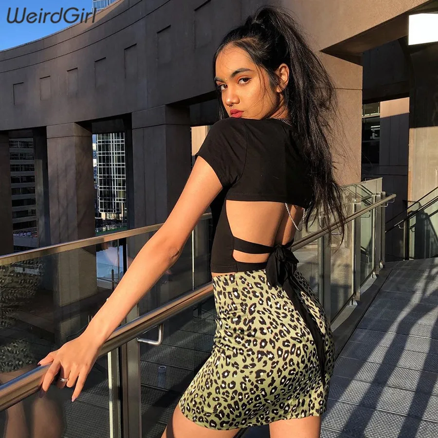 Women cotton backless sexy t-shirts slim butterfly knot female short basic tees party club Harajuku tops 2020 summer srteetwear
Women cotton backless sexy t-shirts slim butterfly knot female short basic tees party club Harajuku tops 2020 summer srteetwear