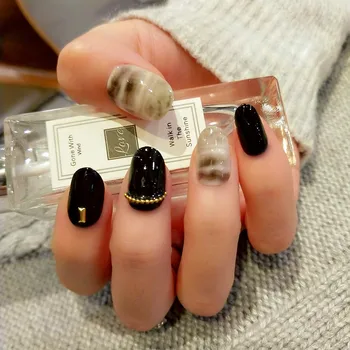 24pcs/box with 2g glue Marble Mix Color Fake Nails press on Chain Decoration Short Round Head Black Women Repeatable Nail tips
24pcs/box with 2g glue Marble Mix Color Fake Nails press on Chain Decoration Short Round Head Black Women Repeatable Nail tips