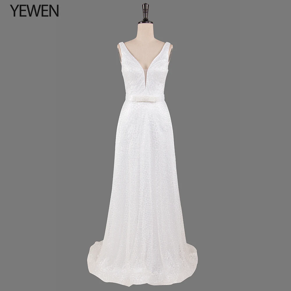 White Princess V-neck Floor-Length Sequin Prom Dresses With Beading Long Sweep Train Evening Dress Bow Party Gown
White Princess V-neck Floor-Length Sequin Prom Dresses With Beading Long Sweep Train Evening Dress Bow Party Gown