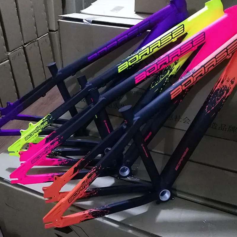 New aluminum bicycle frame 26 inch 5 color bicycle frame parts MTB bicycle frame biciletas mountain bike frame plus warranty 
New aluminum bicycle frame 26 inch 5 color bicycle frame parts MTB bicycle frame biciletas mountain bike frame plus warranty