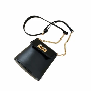 ASDS-Pearl Buckle Pu Leather Crossbody Bags for Women Mini Shoulder Messenger Bag Female Shoulder Messenger Bags Chain Handbags 
ASDS-Pearl Buckle Pu Leather Crossbody Bags for Women Mini Shoulder Messenger Bag Female Shoulder Messenger Bags Chain Handbags
