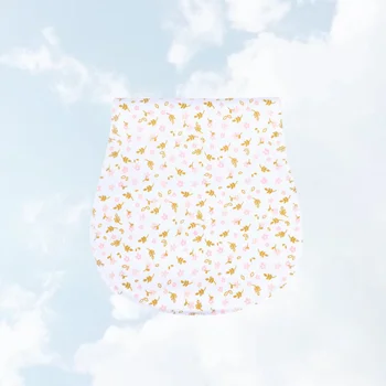 Feeding Towel Beautiful Simple Three-Layer Burp Nursing Placemat Cloth for Baby 
Feeding Towel Beautiful Simple Three-Layer Burp Nursing Placemat Cloth for Baby