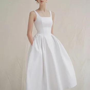 Small group designer 20 autumn harvest waist fishbone square collar dress high waist shows thin puffy dress French 
Small group designer 20 autumn harvest waist fishbone square collar dress high waist shows thin puffy dress French