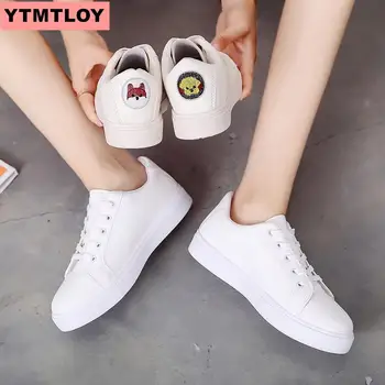 Women's sports shoes 2019 fashion charming vulcanized shoes Pu leather thick-soled lace casual shoes wild white sports shoes
Women's sports shoes 2019 fashion charming vulcanized shoes Pu leather thick-soled lace casual shoes wild white sports shoes