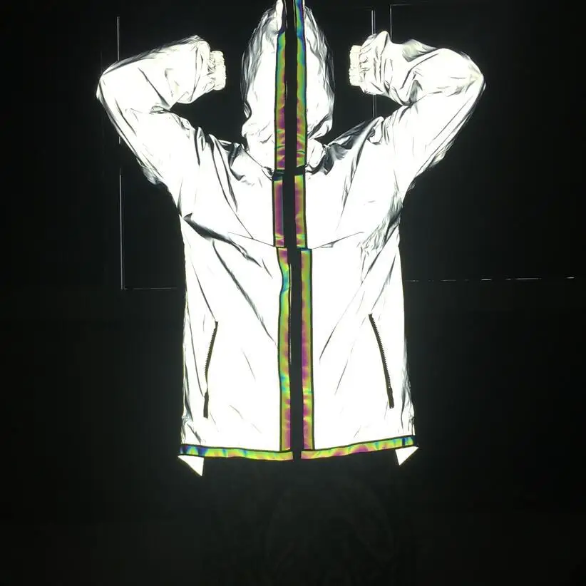 Night Wear Full Light Reflecting Men Jacket Long Hooded Skateboard Outwear Jackets Streetwear Hip Hop Street Dance Windbreaker
Night Wear Full Light Reflecting Men Jacket Long Hooded Skateboard Outwear Jackets Streetwear Hip Hop Street Dance Windbreaker