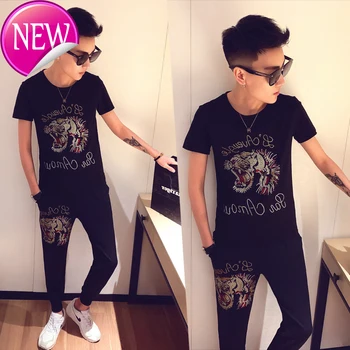 spring High quality tops and sweatpants, short sleeve shirts, animal prints, tights
spring High quality tops and sweatpants, short sleeve shirts, animal prints, tights