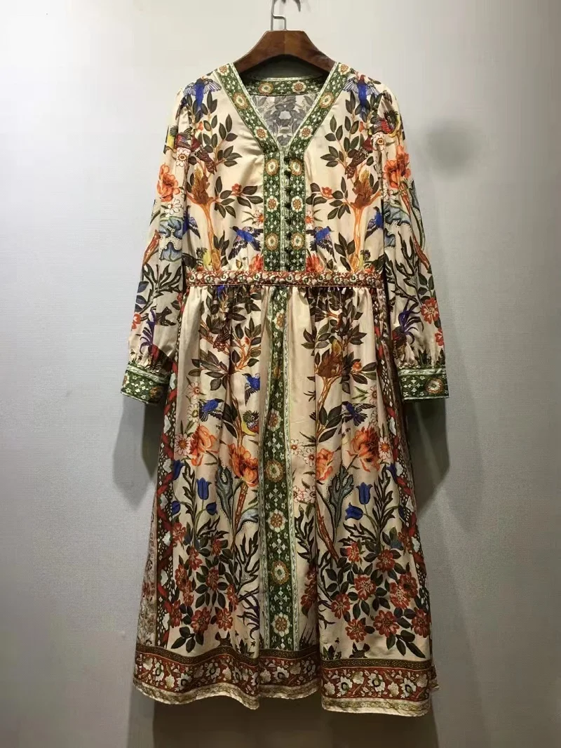 High Quality New Runway Dress 2022 Spring Summer Women V-Neck Exquisite Floral Print Long Sleeve Mid-Calf Casual Chic Dress
High Quality New Runway Dress 2022 Spring Summer Women V-Neck Exquisite Floral Print Long Sleeve Mid-Calf Casual Chic Dress