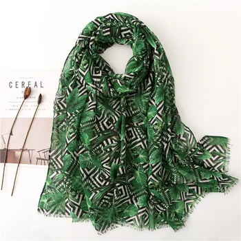 Women's summer national style cotton hemp tassel scarf peacock green printing scarf sunshade scarf beach towel sunscreen shawl 
Women's summer national style cotton hemp tassel scarf peacock green printing scarf sunshade scarf beach towel sunscreen shawl