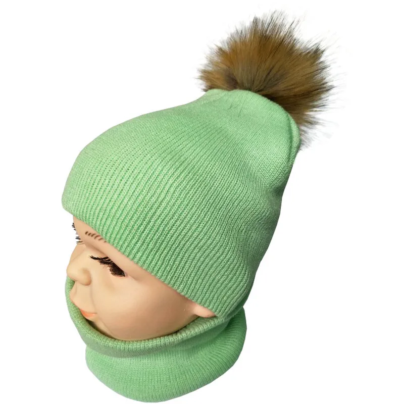 green hats set