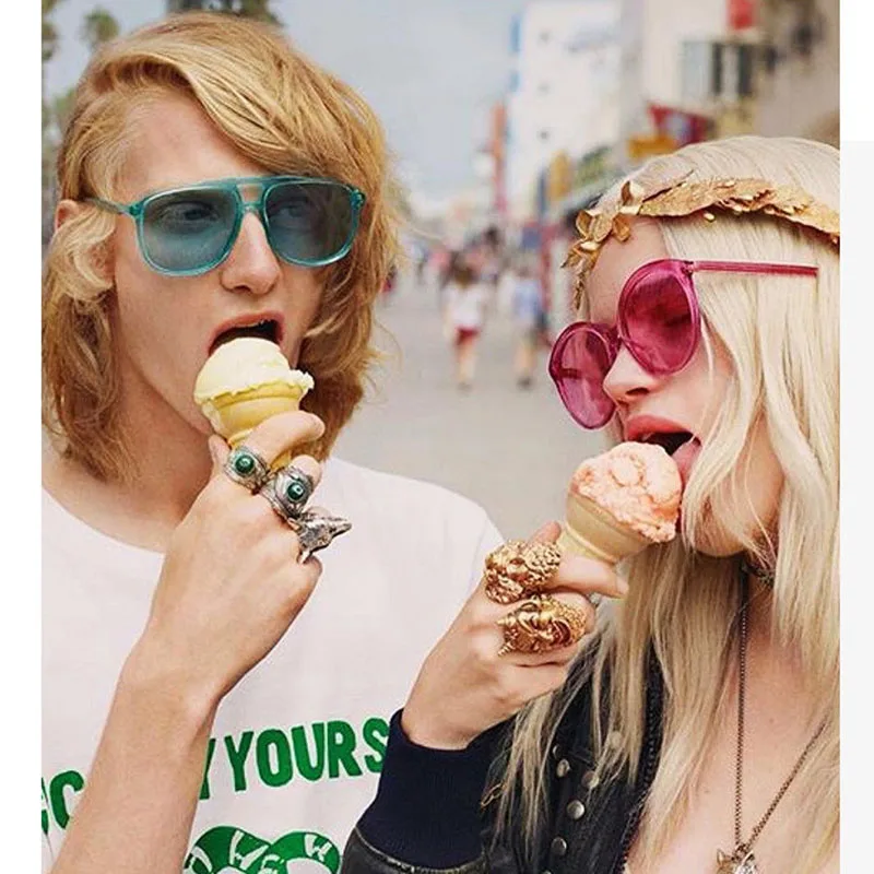 Large Frame Transparent Plastic Glasses Yellow Lens Retro Sunglasses Male Clear Candy Color Lady
Large Frame Transparent Plastic Glasses Yellow Lens Retro Sunglasses Male Clear Candy Color Lady