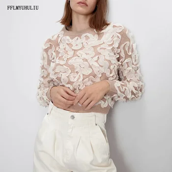 Autumn new fashion ladies knit sweater round neck lace stitching long sleeve pullover sweater elegant casual sweater 
Autumn new fashion ladies knit sweater round neck lace stitching long sleeve pullover sweater elegant casual sweater