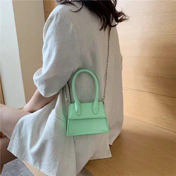 Ins super hot net red small bag female 2020 summer all-match handbag mini shoulder messenger small square bag
Ins super hot net red small bag female 2020 summer all-match handbag mini shoulder messenger small square bag