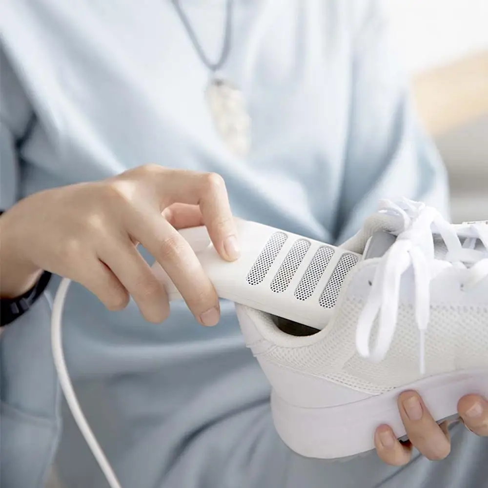 Brand New Portable USB Shoes Dryer Heating Mats Foot Warmers Deodorant Dehumidifying Device Suitable for Different Shoes
Brand New Portable USB Shoes Dryer Heating Mats Foot Warmers Deodorant Dehumidifying Device Suitable for Different Shoes
