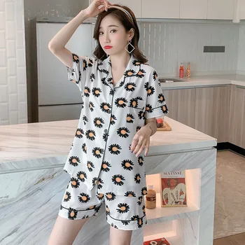 Summer Women'S Pajamas Imitated Silk Fabric Short Sleeve Shorts Two-Piece Cardigan Cartoon Cute Viscose Home Services
Summer Women'S Pajamas Imitated Silk Fabric Short Sleeve Shorts Two-Piece Cardigan Cartoon Cute Viscose Home Services