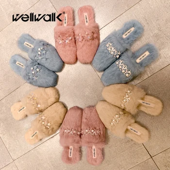 Fur Home Slippers Women Flat Shoes Plush Rhinestone Buckle Pearl Decor Loafers Female Fashion Winter Fuzzy Mules Luxury Brand
Fur Home Slippers Women Flat Shoes Plush Rhinestone Buckle Pearl Decor Loafers Female Fashion Winter Fuzzy Mules Luxury Brand