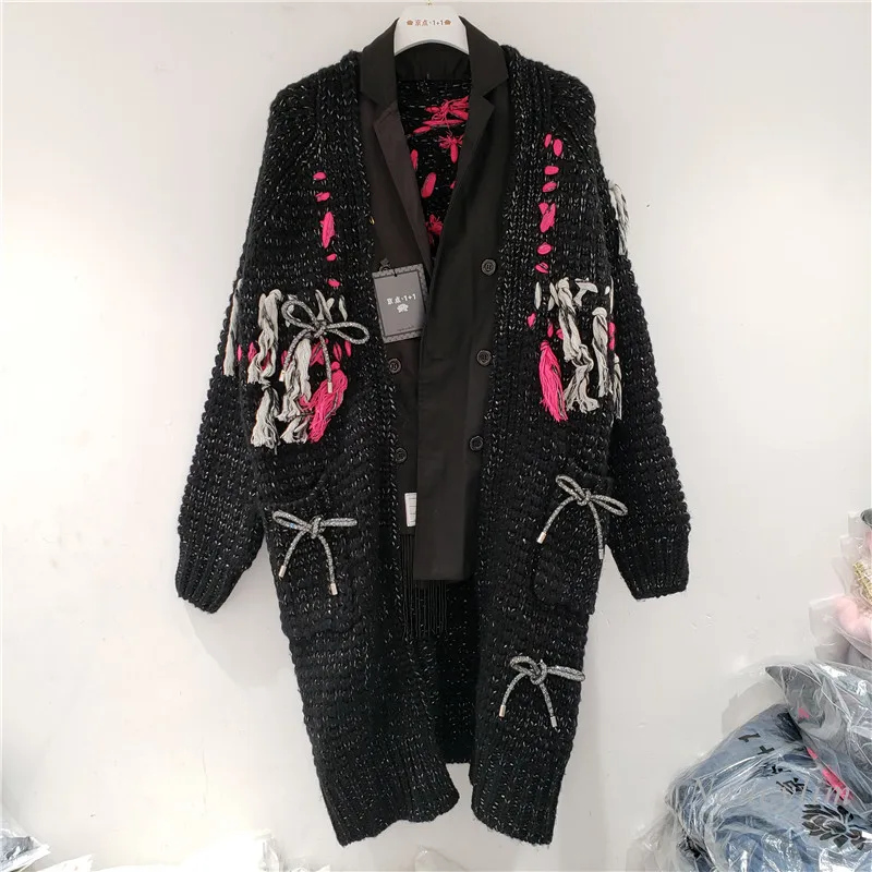 Nancylim 2020 Autumn and Winter Female Loose Long Cardigan Fashion Tide Tassel V Neck Hand Embroidery Casual Women's Knit Coat
Nancylim 2020 Autumn and Winter Female Loose Long Cardigan Fashion Tide Tassel V Neck Hand Embroidery Casual Women's Knit Coat