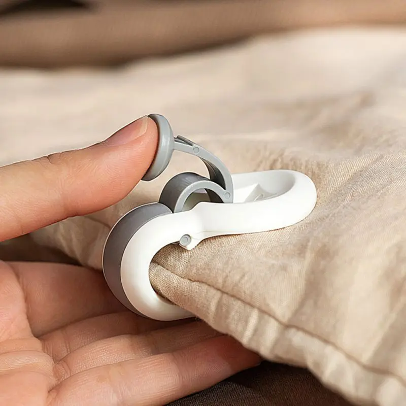 6pcs Bed Sheet Fixing Clip Quilt Fixer Bed Cover Clothes Curtain Anti-running Clip Fixed Not Hurt Anti-skid Buckle
6pcs Bed Sheet Fixing Clip Quilt Fixer Bed Cover Clothes Curtain Anti-running Clip Fixed Not Hurt Anti-skid Buckle