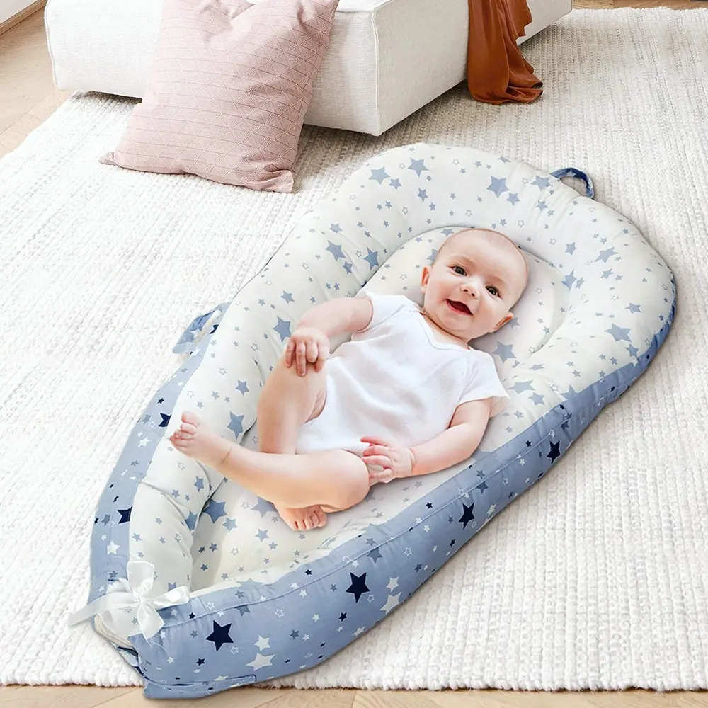 79*54cm Portable Baby Nest Bed Lounger Organic Soft Cotton Breathable Infant Cradle Crib Travel Bed Outdoor Bed for Newborn
79*54cm Portable Baby Nest Bed Lounger Organic Soft Cotton Breathable Infant Cradle Crib Travel Bed Outdoor Bed for Newborn