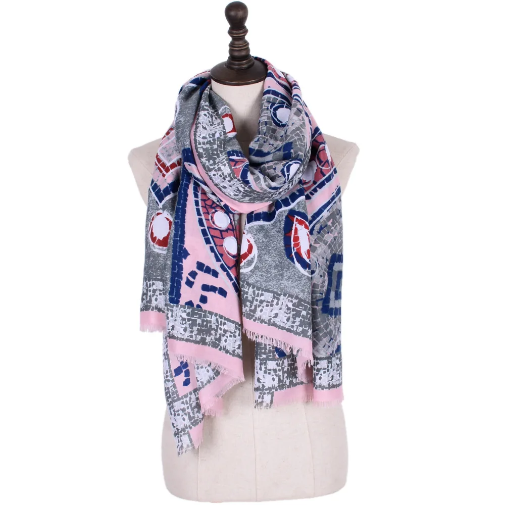 2018 Autumn And Winter Women's Split Shall New Style Scarf Satin Circle Geometry Printed Soft Shawl