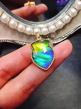 B408 Fine Jewelry Canada Origin Pure 18k Gold Nature Ammonite Gems Ammolite Gemstones Unisex Pendants Necklaces 
B408 Fine Jewelry Canada Origin Pure 18k Gold Nature Ammonite Gems Ammolite Gemstones Unisex Pendants Necklaces