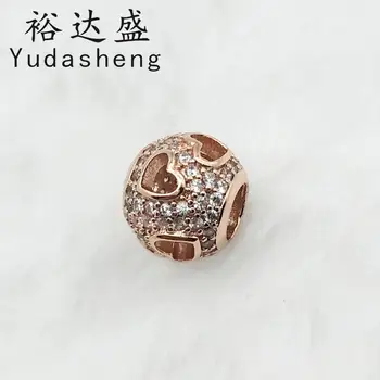 Rose Tumbling Hearts Bead Charm
Rose Tumbling Hearts Bead Charm