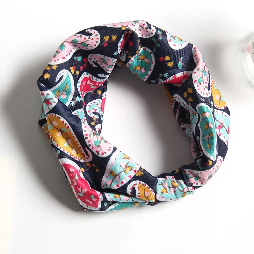 Furling Girl 1PC Fashion Women Yoga Headband Paisley Printed Casual Lady Hair Band Headwear for Sports Washing Face Hair Tie
Furling Girl 1PC Fashion Women Yoga Headband Paisley Printed Casual Lady Hair Band Headwear for Sports Washing Face Hair Tie