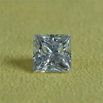 7.0x7.0 mm Princess cut Loose moissanite stones with super white EF color VVS clarity
7.0x7.0 mm Princess cut Loose moissanite stones with super white EF color VVS clarity