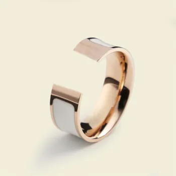 Europe and the United States popular new letter titanium steel ring female brand design wild color gold jewelry girl gift 
Europe and the United States popular new letter titanium steel ring female brand design wild color gold jewelry girl gift