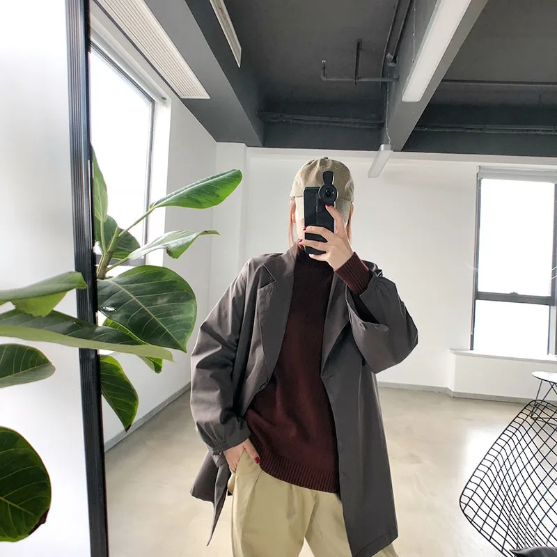2019 The New Women Jackets Coat Is Full of Handsome Lapel and A Solid Color Medium and Long Casual Windbreaker Coat Jackets
2019 The New Women Jackets Coat Is Full of Handsome Lapel and A Solid Color Medium and Long Casual Windbreaker Coat Jackets