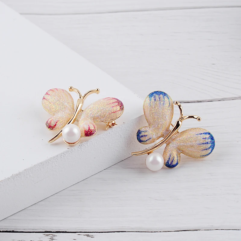 Mother's Day Special Offer Butterfly Brooch Shiny Powder Imitation Pearls Insects Breast Pins For Collar Fashion Jewelry
Mother's Day Special Offer Butterfly Brooch Shiny Powder Imitation Pearls Insects Breast Pins For Collar Fashion Jewelry