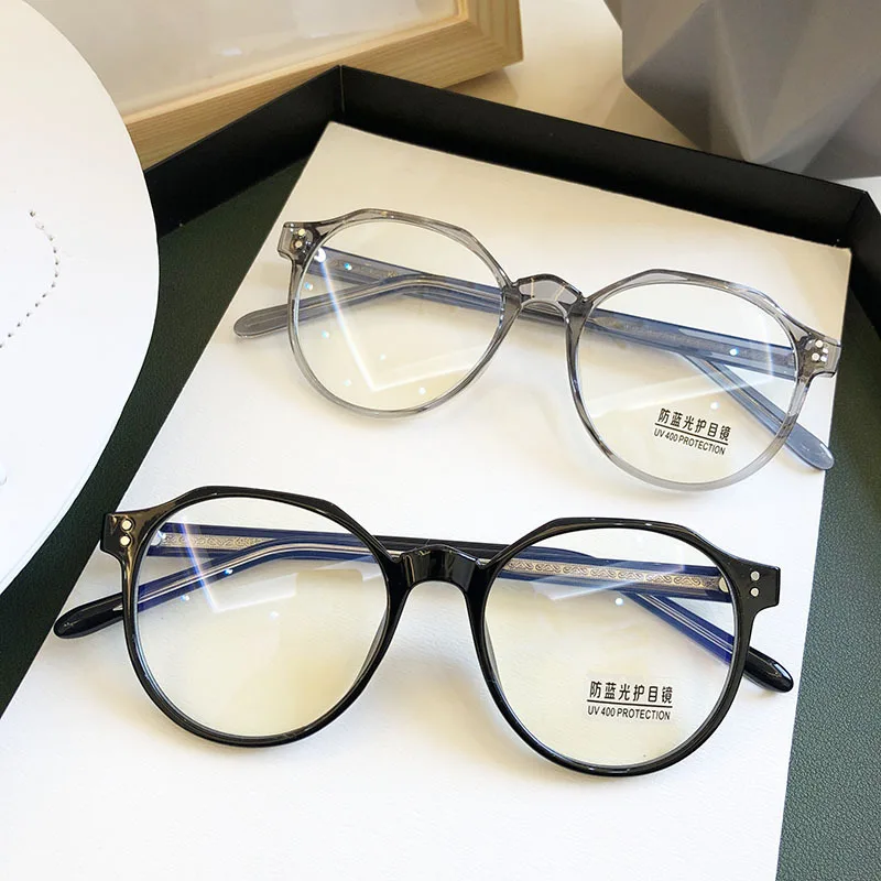 TR90 frame show thin face with myopia glasses plate inserted core without makeup web celebrity style blue flat lens
TR90 frame show thin face with myopia glasses plate inserted core without makeup web celebrity style blue flat lens