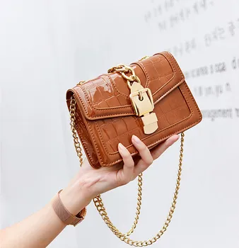 Crocodile Leather Shoulder Bag Woman With Pockets Designer HandBag Lock Chain Messenger Bag
Crocodile Leather Shoulder Bag Woman With Pockets Designer HandBag Lock Chain Messenger Bag